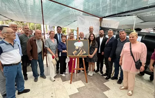 Kumluca'da Yıl Sonu Sergisi Açıldı