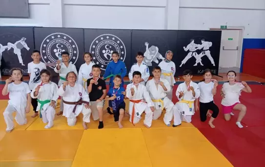 Kumluca Judo Takımı 10 Madalya Kazandı