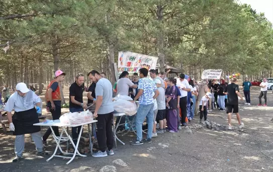 Kütahya'da Yetim Çocuklar İçin Piknik