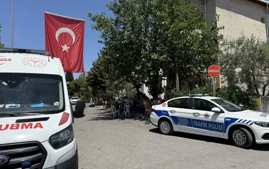 Manisalı şehit astsubay kıdemli çavuş Mangura'nın ailesine şehadet haberi verildi