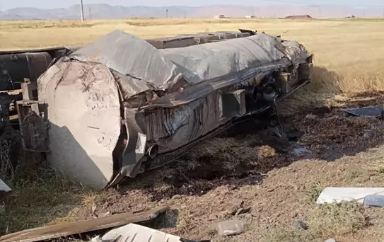 Mardin'de Yakıt Tankeri Devrildi