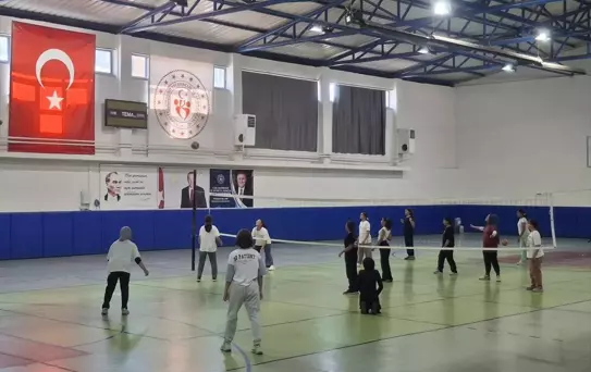 Kur'an Kursu Öğrencilerinden Spor Eğitimi