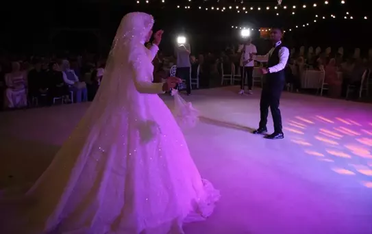 Yangınla Yarım Kalan Düğün Yeniden Yapıldı
