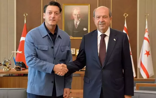Mesut Özil'den FIFA ve UEFA'ya KKTC çağrısı Açıklaması