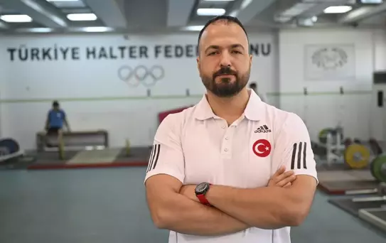 Milli Halterciler Dünya Şampiyonası'na Hazırlanıyor