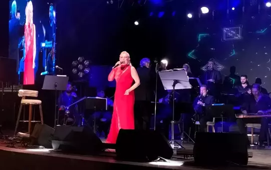 Muazzez Ersoy Manavgat'ta Konser Verdi