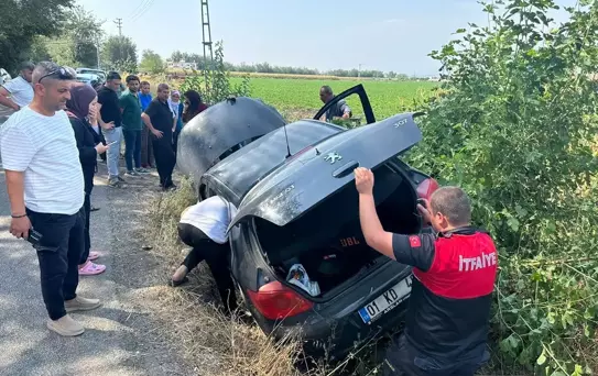 Düziçi'nde Otomobil Şarampole Devrildi: 4 Yaralı