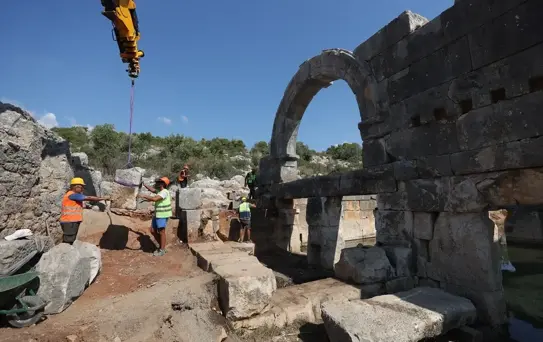 Myra Antik Kenti'nde Nymphaion Restorasyonu