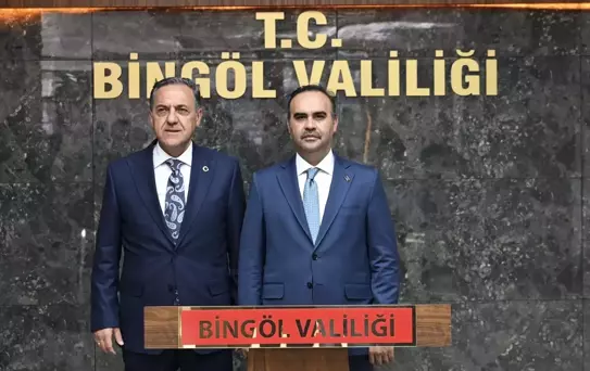 Bakan Kacır Bingöl'de Ziyaretlerde Bulundu