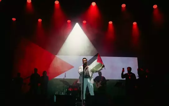 Sinan Akçıl Bitlis'te Konser Verdi