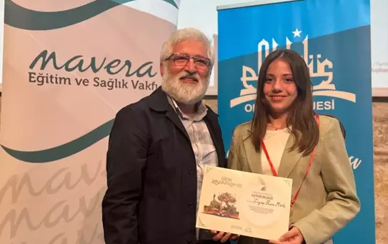'Sen Yazarsın' yarışmasının ödül töreni Rami Kütüphanesi'nde gerçekleştirildi