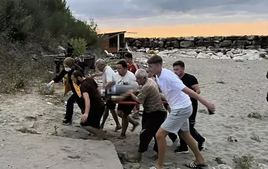 Ayancık'ta Denize Düşen Kişi Hayatını Kaybetti