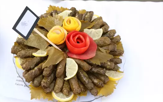 Süleymanpaşa'da Zeytinyağlı Sarma Yarışması