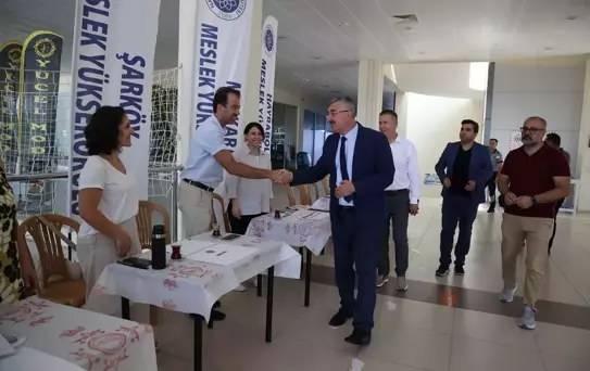 Süleymanpaşa'da Yol Yapım Çalışmaları Devam Ediyor