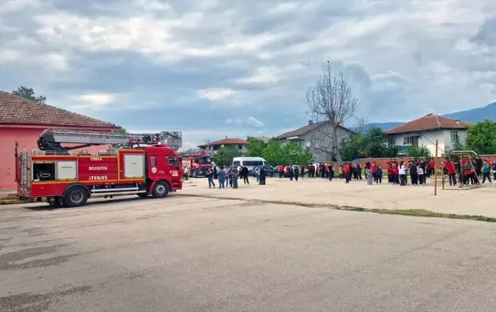 Erbaa'da Lisede Yangın Çıktı