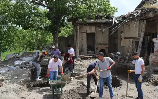 Zile'de Mozaik Kazısı Tamamlandı
