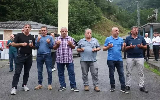 Köprübaşı'nda Sel Faciası Anıldı