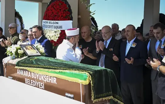 TRT Spikeri Gülden Özel Son Yolculuğuna Uğurlandı