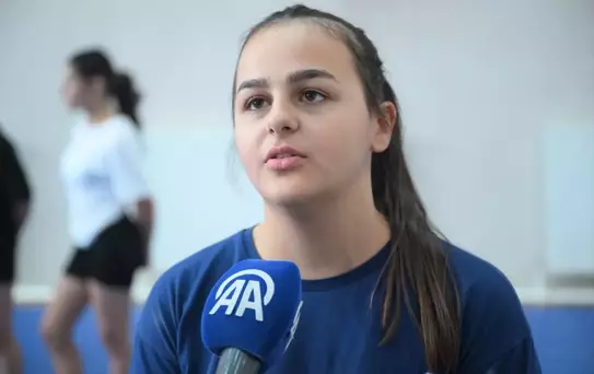 KKTC'li Kadın Güreşçiler Edirne'de Kamp Yaptı