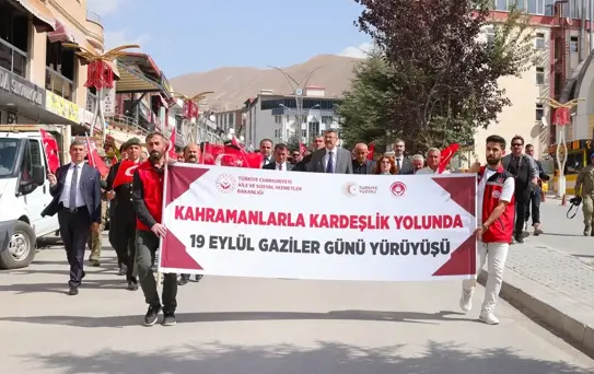 Van, Hakkari, Bitlis ve Muş'ta Gaziler Günü kutlandı
