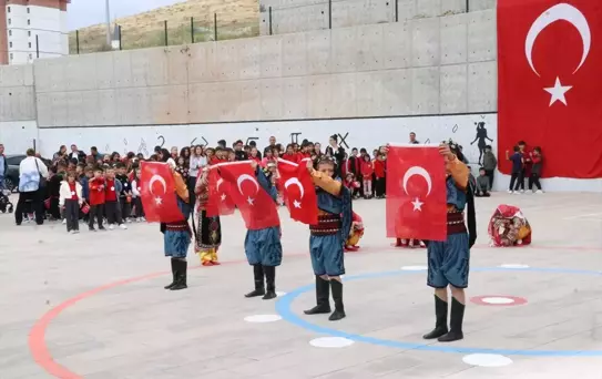 Yozgat'ta 2025-2026 Eğitim Yılı Törenle Başladı