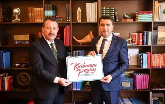 Vali Aygöl'den Kurban Bağışı