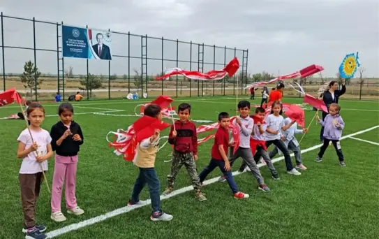 Mahmudiye'de Uçurtma Şenliği