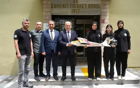 Edremit'ten Robot Yarışmasında Başarı!