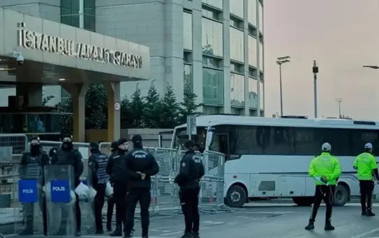 İBB'ye 5. dalga yolsuzluk operasyonu! 47 kişi hakkında gözaltı kararı verildi, 30'u yakalandı