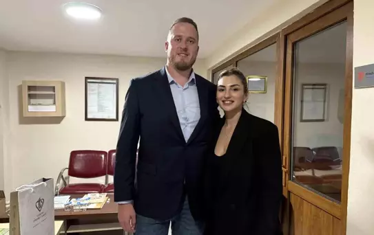 İngiliz Simon, Türk kadın için Müslüman oldu