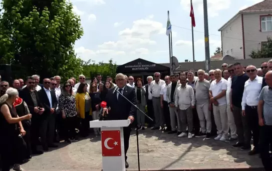 Muhtara Bıçaklı Saldırı Kınandı