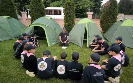 Akyazı'da İzci Kampı Başarıyla Gerçekleşti