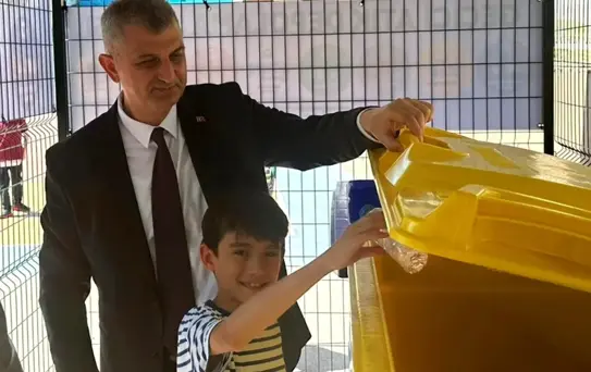 Gölcük Belediyesi'nden Gençlere Sıfır Atık Eğitimi