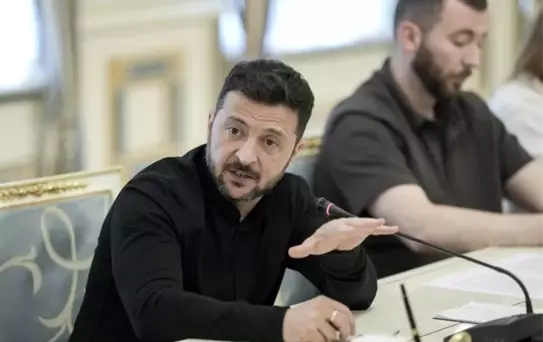 Zelenskiy: 'Rus tarafı, hafta sonu 500 kişiyi, yani 500 askerimizi teslim edebileceklerini bildirdi'