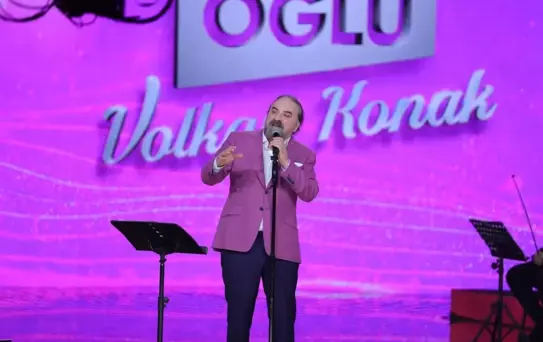 Volkan Konak Bayram Özel Programıyla Ekranda