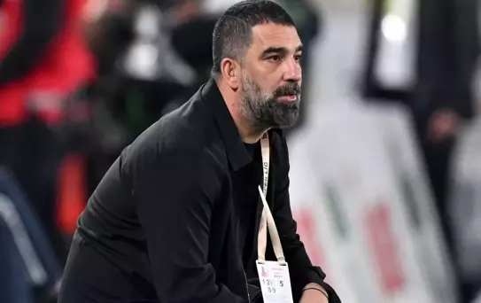 Arda Turan Shakhtar Donetsk'e milli golcüyü istiyor