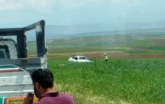 Ağrı'da Trafik Kazası: İki Yaralı