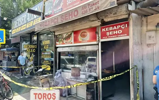 Adana'da Annelerini Bıçaklayarak Öldürdü