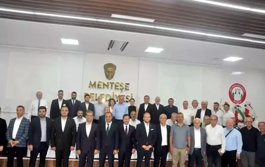 Muğlaspor Olağanüstü Genel Kurulu'nda Menaf Kıyanç Yeniden Başkan Seçildi