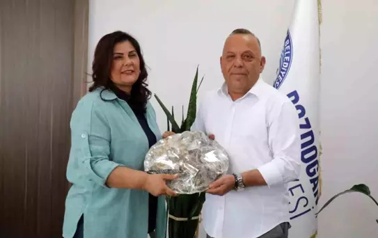CHP Aydın İl Başkanı ve Belediye Başkanları Bozdoğan'ı Ziyaret Etti