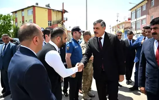 Vali Çiftçi, Köprüköy İlçesini Ziyaret Etti