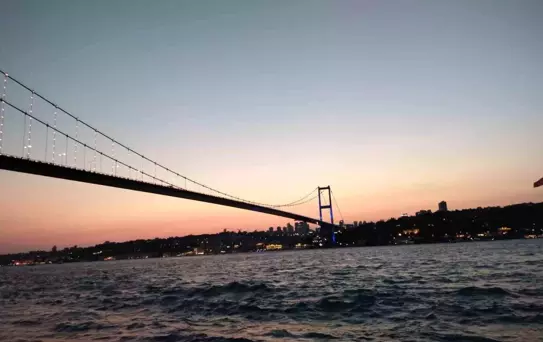 İstanbul'da Tarihi Bahçelere Akşam Ziyareti