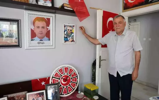 Şehit babalarının hüzünlü günü