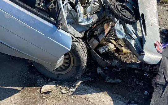 Çanakkale'de Trafik Kazası: İki Ölü