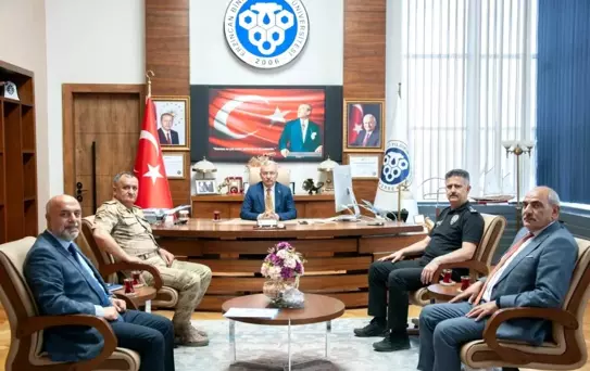 Erzincan'da Yükseköğretim Kurumları Sınavı için Güvenlik Tedbirleri Toplantısı Yapıldı