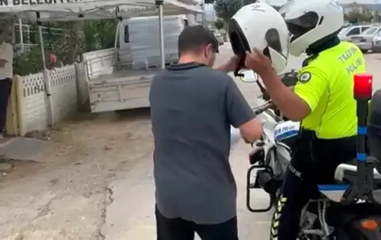 Gönen'de YKS'ye geç kalan öğrenci polis ekipleriyle sınav salonuna yetiştirildi