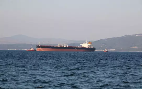 Çanakkale Boğazı'nda tanker arızası! Trafiğe kapatıldı