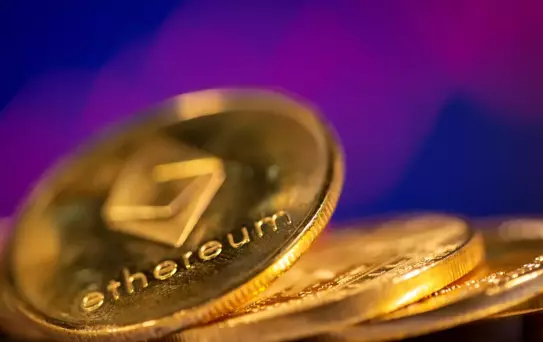 Ethereum ETF'leri yıldönümü öncesi 4 milyar dolar barajını aştı