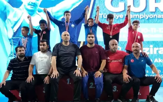 Kartepe Belediyesi Spor Kulübü, Minikler Türkiye Güreş Şampiyonası'nda Başarı Elde Etti
