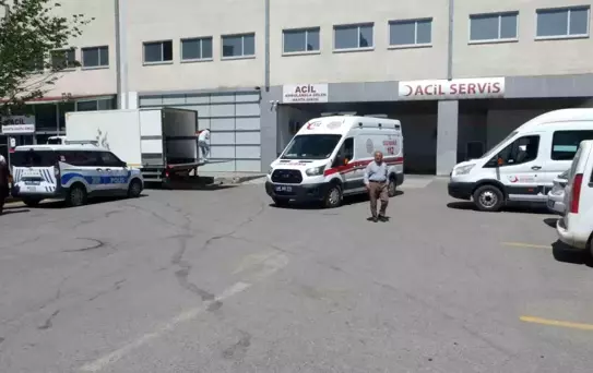 Şantiyede İşçi İskleden Düştü
